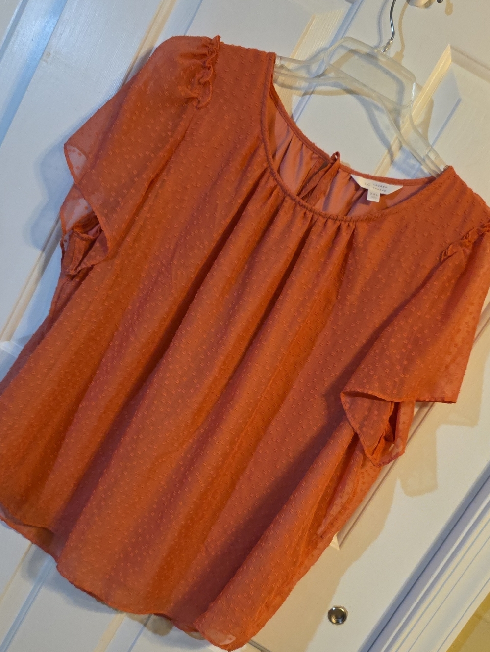 LC Lauren Conrad Coral Textured Short-Sleeve Blouse T076